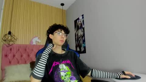 Snapshot of syriussz chatting on 02.03.26 Syriussz online show from 02.03.26