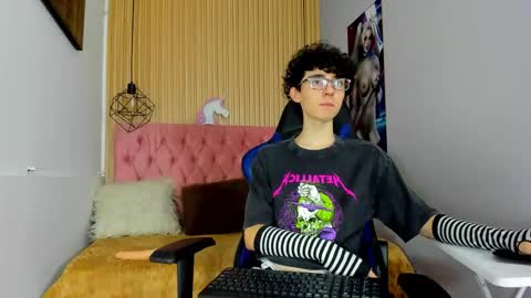 Snapshot of syriussz chatting on 02.07.26 Syriussz online show from 02.07.26