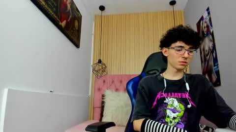 Snapshot of syriussz chatting on 02.22.26 Syriussz online show from 02.22.26