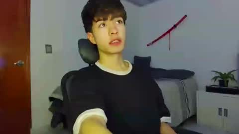 Snapshot of t0n3r chatting on 02.03.26 TONER online show from 02.03.26