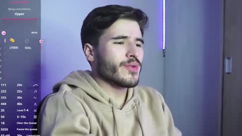 Snapshot of t0ny_wylie chatting on 12.26.24 t0ny_wylie online show from 12.26.24