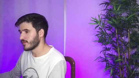 Snapshot of t0ny_wylie chatting on 10.03.25 t0ny_wylie online show from 10.03.25