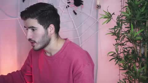 Snapshot of t0ny_wylie chatting on 10.14.25 t0ny_wylie online show from 10.14.25