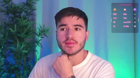 Snapshot of t0ny_wylie chatting on 11.24.25 t0ny_wylie online show from 11.24.25