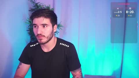 Snapshot of t0ny_wylie chatting on 12.17.25 t0ny_wylie online show from 12.17.25