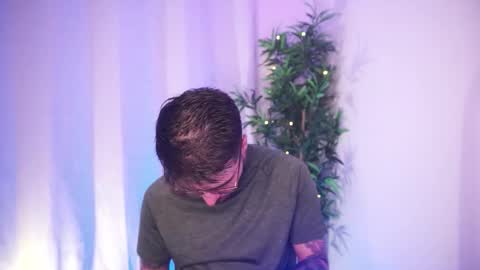 Snapshot of t0ny_wylie chatting on 02.06.26 t0ny_wylie online show from 02.06.26