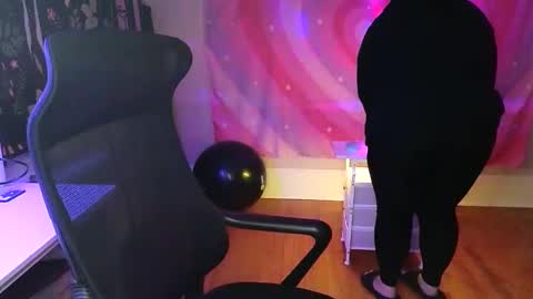 Goddess Flame online show from 02.09.25