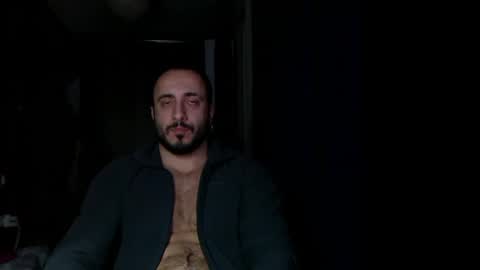 Snapshot of t_huracane chatting on 12.18.24 Huracane online show from 12.18.24