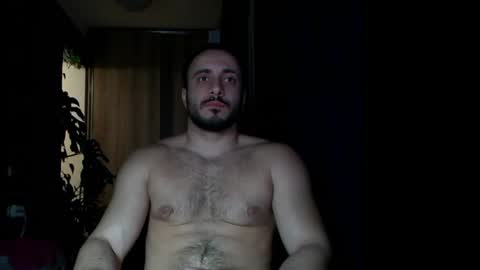 Snapshot of t_huracane chatting on 01.12.25 Huracane online show from 01.12.25
