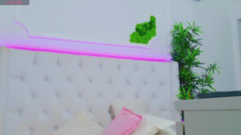 Arianna online show from 01.23.25