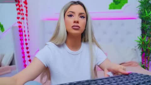 Arianna online show from 02.10.25