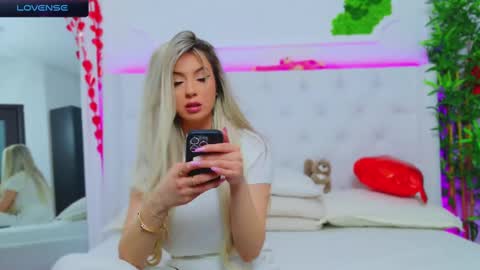 Arianna online show from 02.24.25