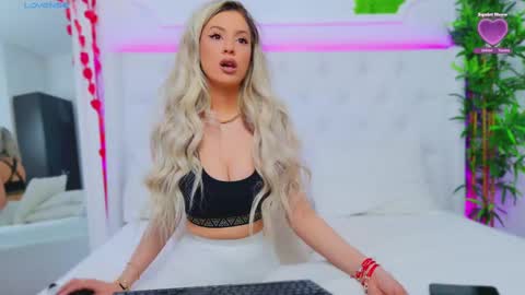 Arianna online show from 03.06.25