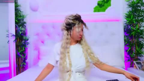 Arianna online show from 11.03.25