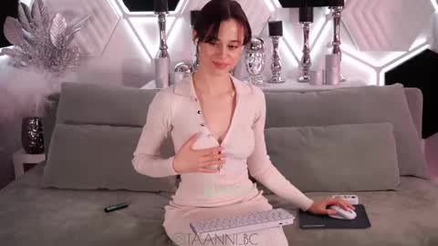 TAANNI online show from 03.01.25