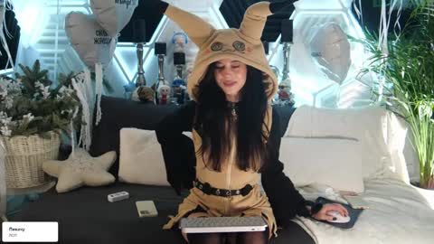 TAANNI online show from 12.17.25