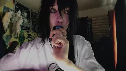 Snapshot of tabethashempert chatting on 02.10.26 Lina online show from 02.10.26