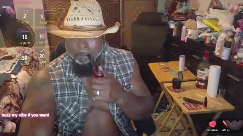 Snapshot of tadaha72 chatting on 10.04.25 Tadaha72 online show from 10.04.25