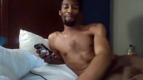 Snapshot of taejhon chatting on 01.06.25 Taejhon online show from 01.06.25