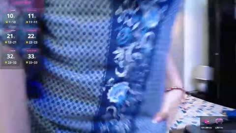 Snapshot of tahira__ chatting on 10.30.25 Tahira online show from 10.30.25