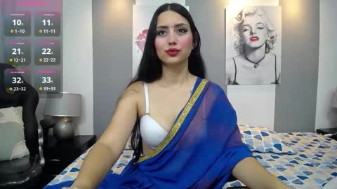 Snapshot of tahira__ chatting on 11.12.25 Tahira online show from 11.12.25