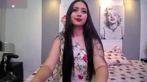 Snapshot of tahira__ chatting on 12.02.25 Tahira online show from 12.02.25