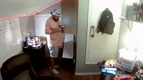 TaintNuzzler online show from 10.23.25