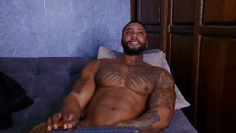 Tairon Tucke online show from 02.13.25