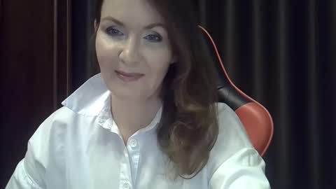 Snapshot of taisialucky77 chatting on 10.04.25 taisialucky77 online show from 10.04.25