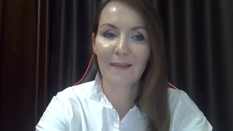 Snapshot of taisialucky77 chatting on 10.11.25 taisialucky77 online show from 10.11.25