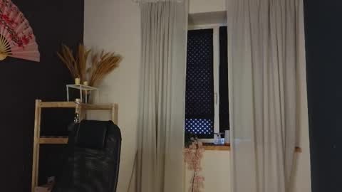 Lizzy online show from 03.27.26