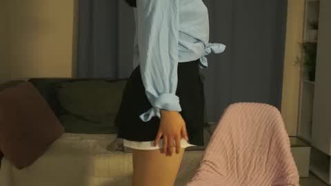 Soo Ying online show from 11.13.25