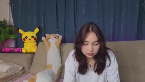 Soo Ying online show from 12.02.25