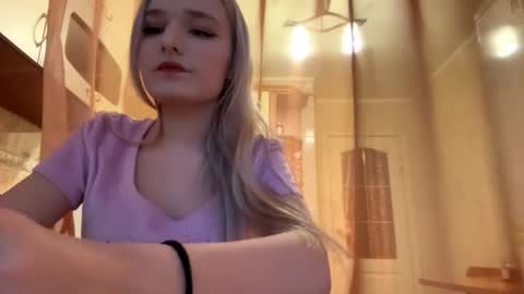 Snapshot of taitebinner chatting on 02.01.26 Mia online show from 02.01.26