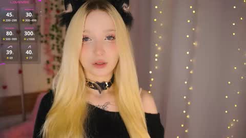 Snapshot of taitechubb chatting on 02.15.26 taitechubb online show from 02.15.26