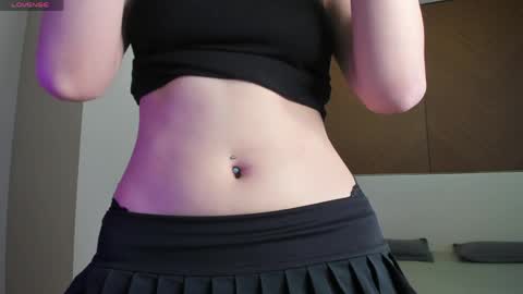 Mia  online show from 03.26.26