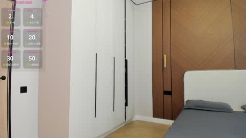 Mia  online show from 03.30.26