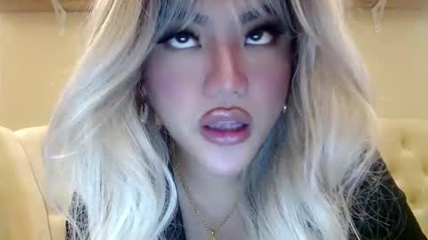 Snapshot of takemeinheaven1 chatting on 02.17.25 Lena online show from 02.17.25