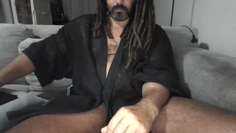 Snapshot of talent_scout_1 chatting on 05.18.26 Edge Master Flash online show from 05.18.26