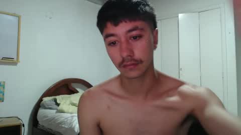 Snapshot of talhi_ chatting on 12.29.24 talhi_ online show from 12.29.24