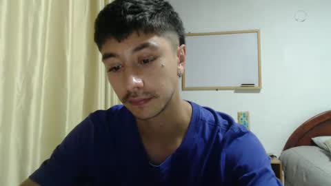 Snapshot of talhi_ chatting on 12.31.24 talhi_ online show from 12.31.24