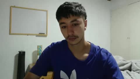 Snapshot of talhi_ chatting on 01.02.25 talhi_ online show from 01.02.25