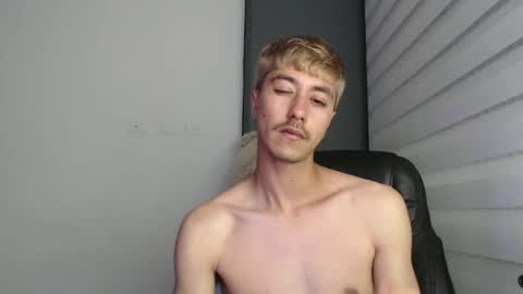 Snapshot of talhi_ chatting on 01.31.25 talhi_ online show from 01.31.25