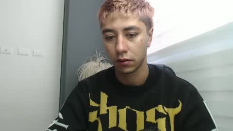 Snapshot of talhi_ chatting on 02.09.25 talhi_ online show from 02.09.25