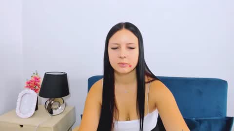 taliasensitive online show from 10.25.25