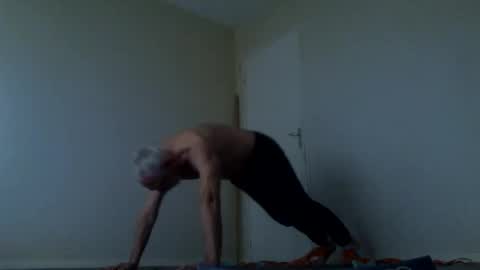 Jack Pierrot online show from 12.03.25