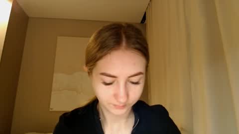  Kira  online show from 01.06.25