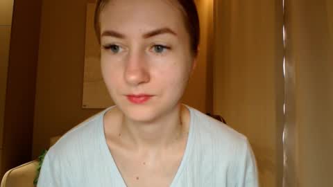  Kira  online show from 01.15.25