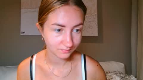  Kira  online show from 10.24.25