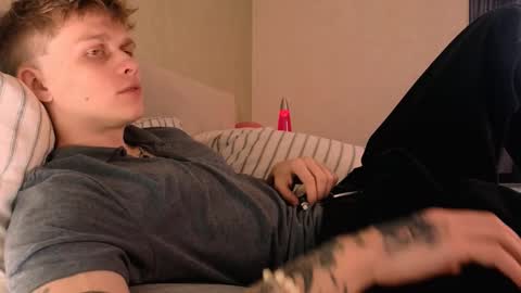 Snapshot of talkinghead7 chatting on 10.06.25 Colin online show from 10.06.25